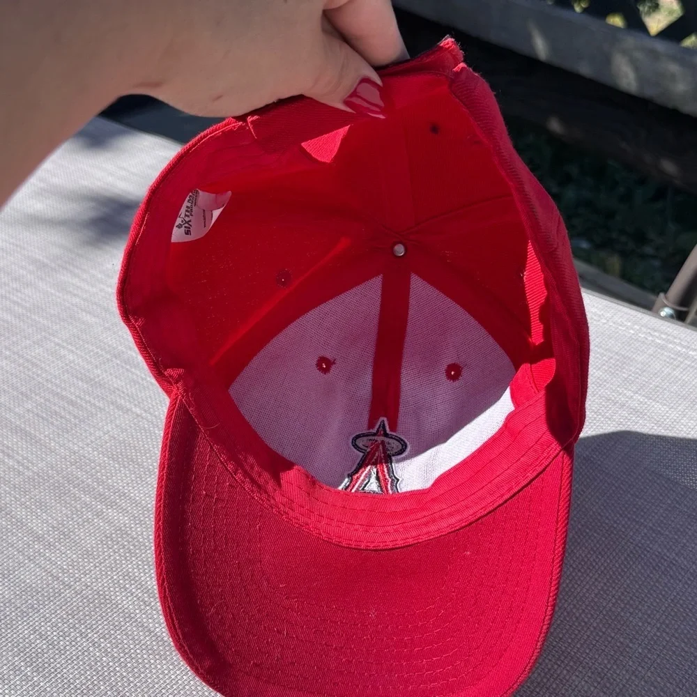 Los Angeles Angels Baseball MLB Hat Cap Radio Am 830 Red Adjustable